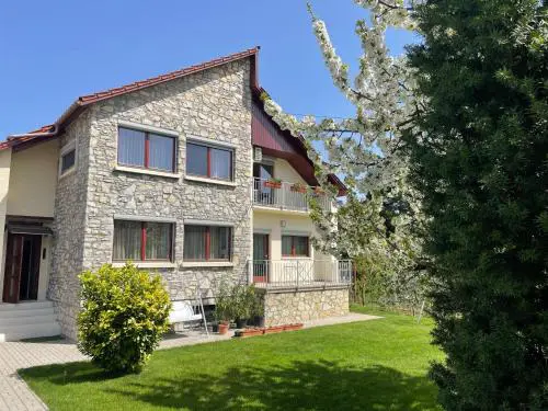 Meggyes Apartman