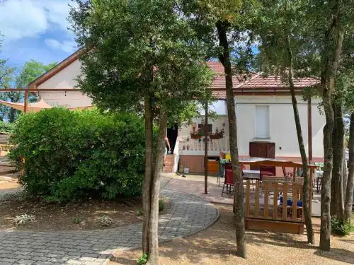 Edit Villa