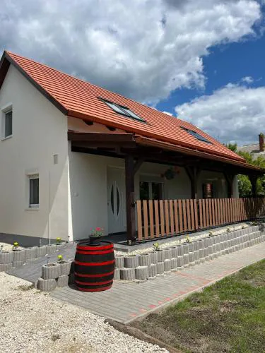 Jolcsi Apartman