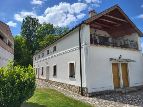 Eszterházy Apartman