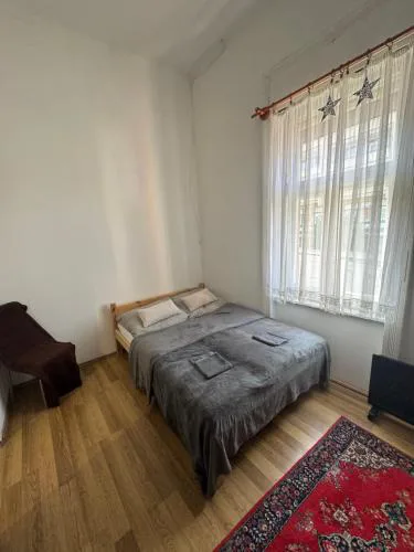Downtown Apartment