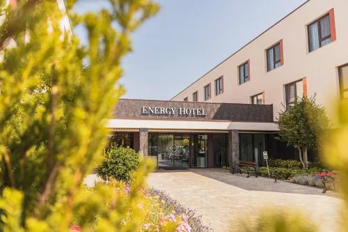 Energy Hotel & Business Center