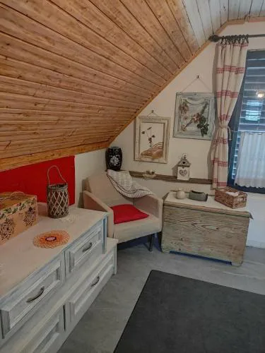 Menyecske Guesthouse