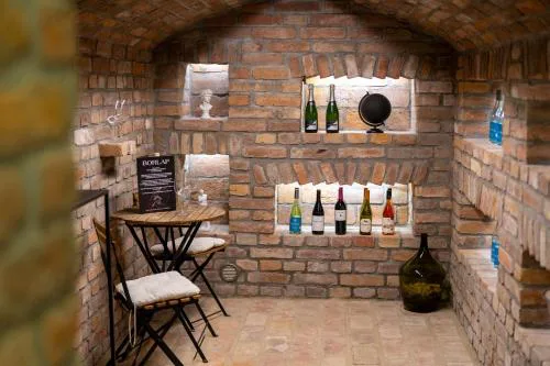 Volt Egyszer Egy Apartman Pécs
