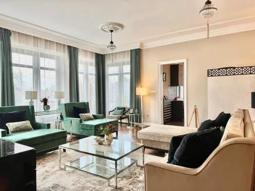Luxury Villa - Solymar Residence