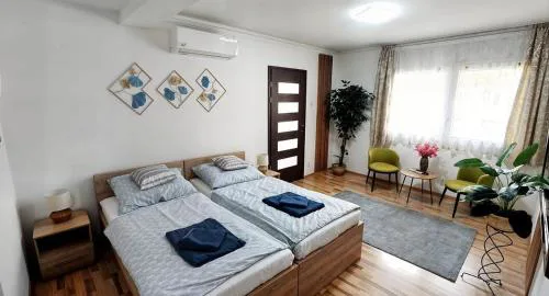 Clementine Apartman