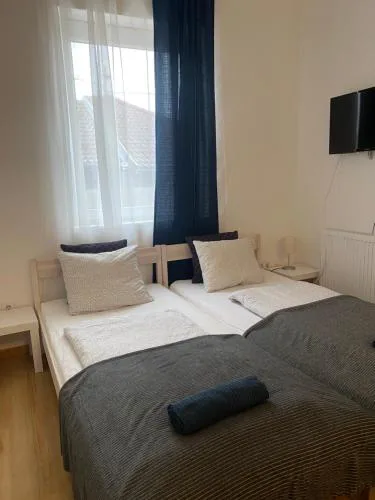Budapest Airport-Vecsés Trainstation Apartman K7