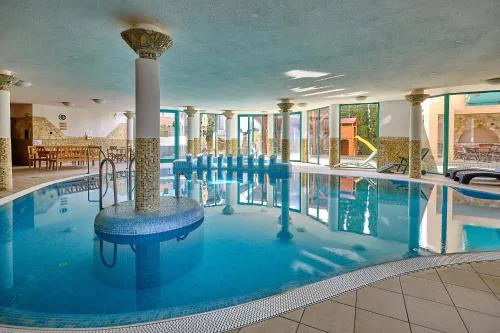 Lugas Hotel