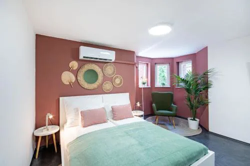 Central - Green - Stylish - Quiet Sleep