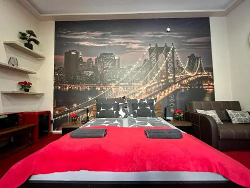 JohnGold Red Room