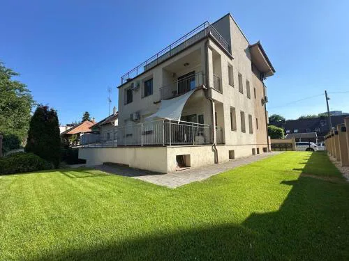 Laura Apartman