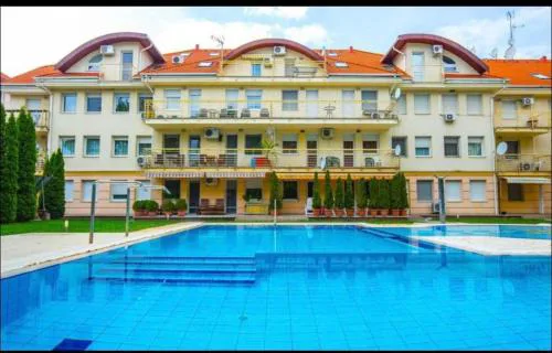 Hello Holiday Apartman