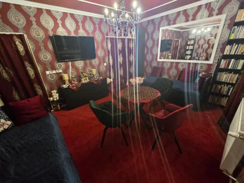 JEVA Apartman Szeptember 1 - Május 31