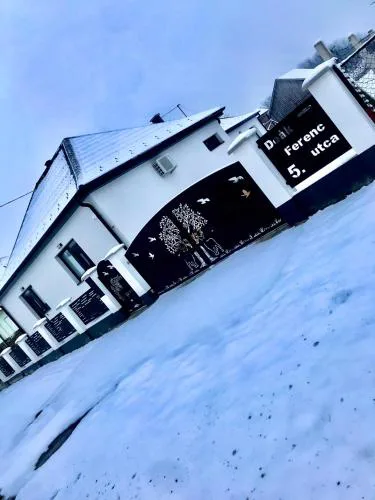 Csodaszarvas Vendégház Nyíradony