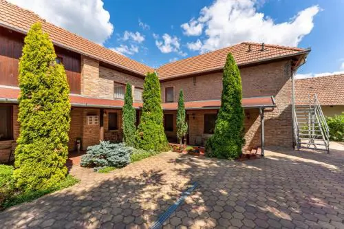 Varázskő Apartman Gyula