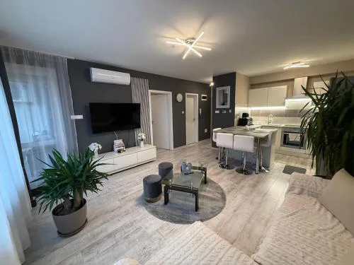 HIGHWAY Apartman