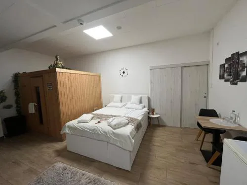 MaBy Wellness Apartment
