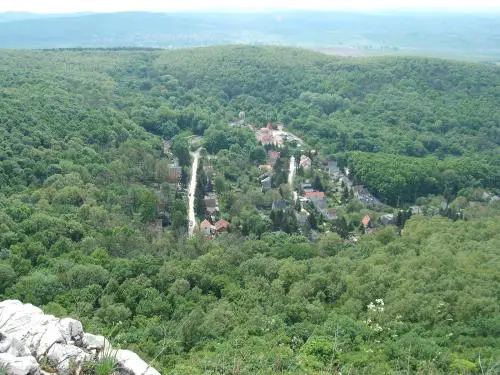 Vista & Ruins - Forest Lodge In Breathtaking Scenery