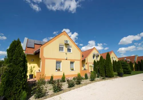 Ponty-Lak Panzió