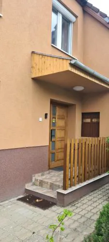 Juhar Kiskunhalas