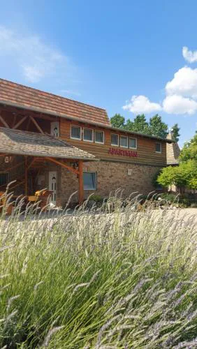 Anna Apartman