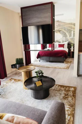 RIVA Boutique Hotel