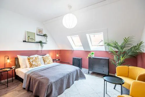 Central - Comfy - Close to Castle