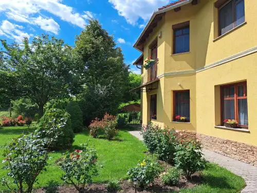 Völgy Apartman