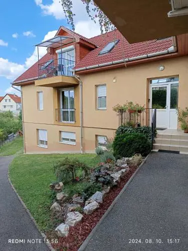 Zita Apartman