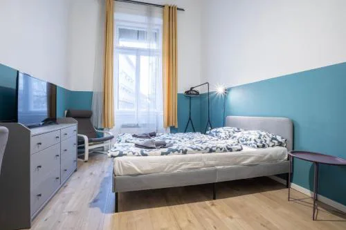 4-Bedroom Comfort Apartment in the CityCenter F38