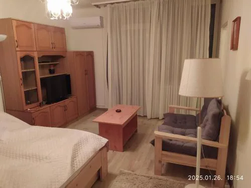 4 turtles apartman