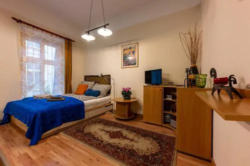 a quiet studio in the heart of the city