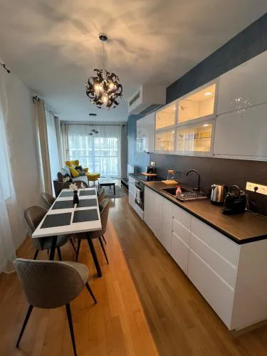 Amada Apartment