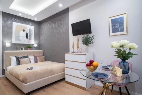Amethyst Apartments - Acacia Studio