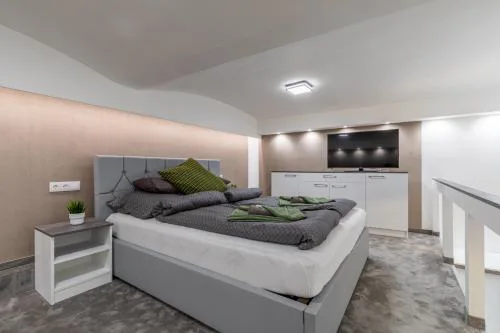 Antonio Residence