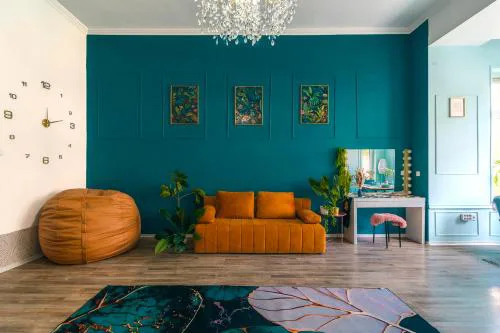 Art Deco Grand Apartment , Hero square, Huge Livingroom
