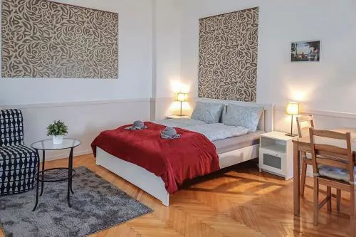 Astoria Apartment