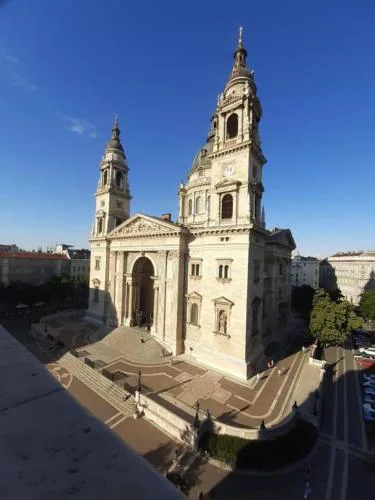 Basilika breathless view 3 bedrooms luxury flat free parking upon reservation