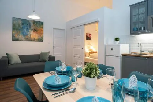 Brand new stylish apartment in the center-with AC