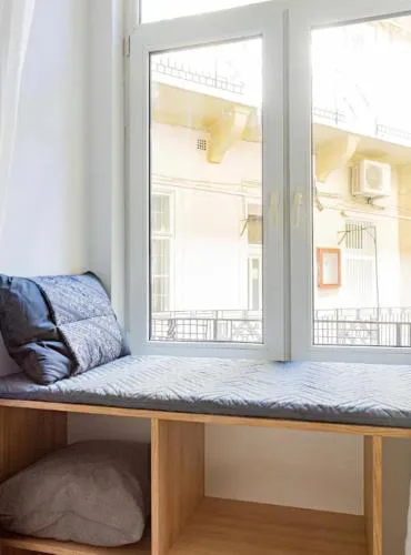 Budapest Bliss - Artistic Escape on Dob Street