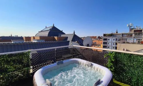 Budapest Central Sky Spa Penthouse