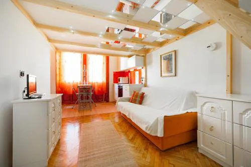 Budapest Magic Nest
