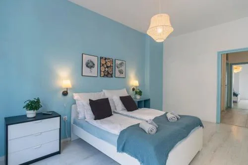 Center Apartment, Style, Best Location, AC, Balcony