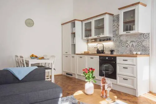 Central Harmony Apartment