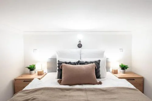 Central - NEW - Comfy Home