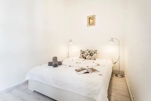 Corbie Downtown Apartment