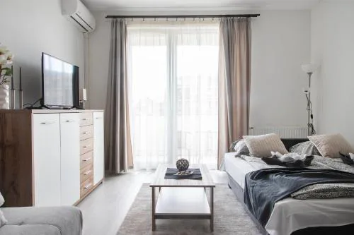 Corvin Gem Apartment with PARKING