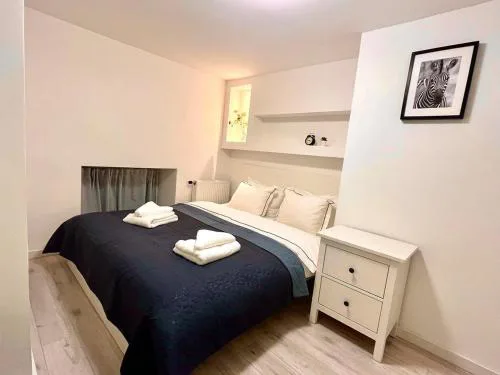 Cozy 2-bedroom Home in the Center