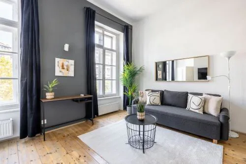Cozy Central Duo apartman