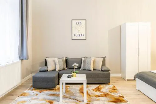 Cozy Central Leo Apartment in the Heart of Budapest